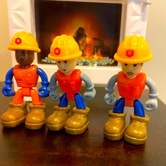 Big boot CAT construction worker men toys poseable playset figures 4 for $28 - Picture 1 of 3